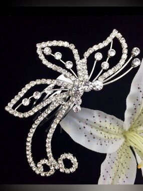 Bridal Prom Flower Girl Butterfly Hair Jewelry Comb Clear Crystal Silver Tone